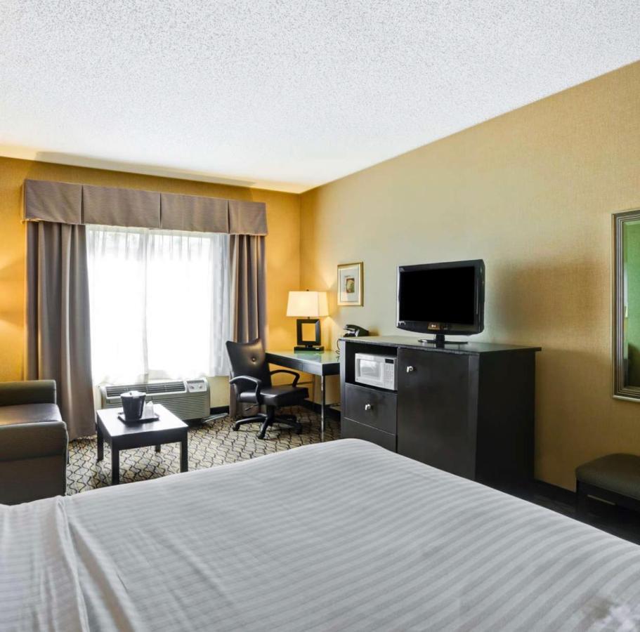 Holiday Inn Express Hotel & Suites Christiansburg By Ihg Exteriör bild