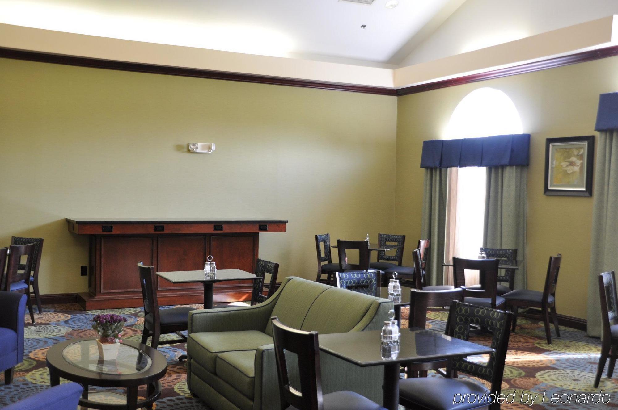 Holiday Inn Express Hotel & Suites Christiansburg By Ihg Exteriör bild